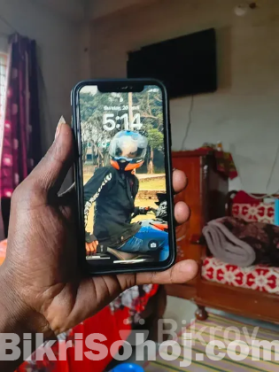 I phone xs